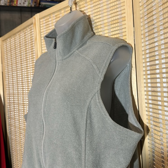 Land's End Gray Polartec Fleece Zip Front Vest Vintage 1990s Y2K XL/18 - Picture 4 of 16